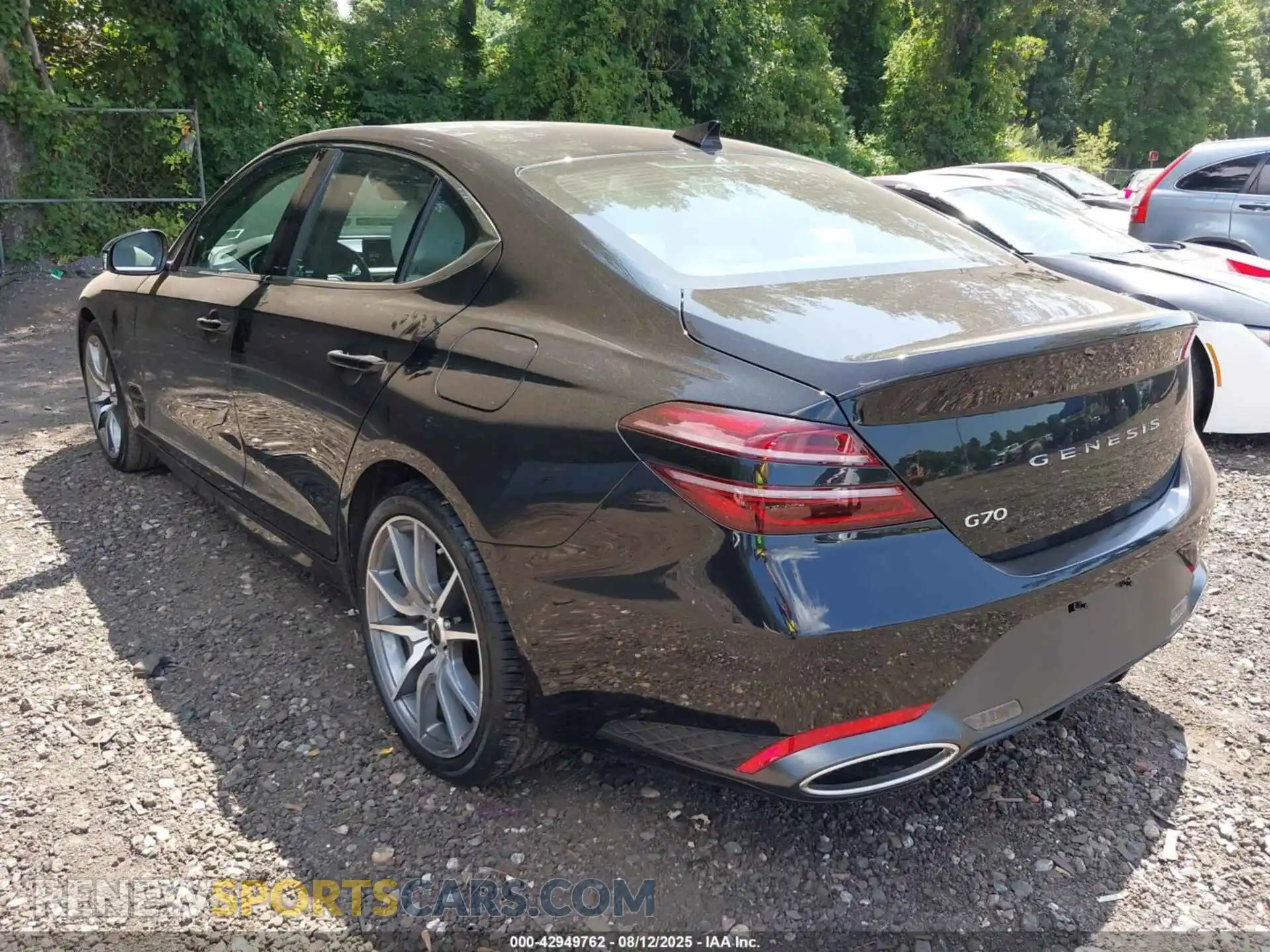 3 Photograph of a damaged car KMTG34SC7SU145845 GENESIS G70 2025