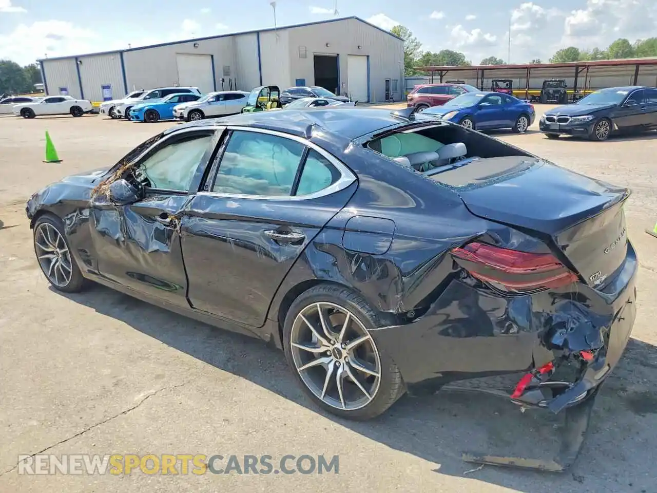 2 fotografías del automóvil dañado KMTG34SCXSU149341 GENESIS G70 2025