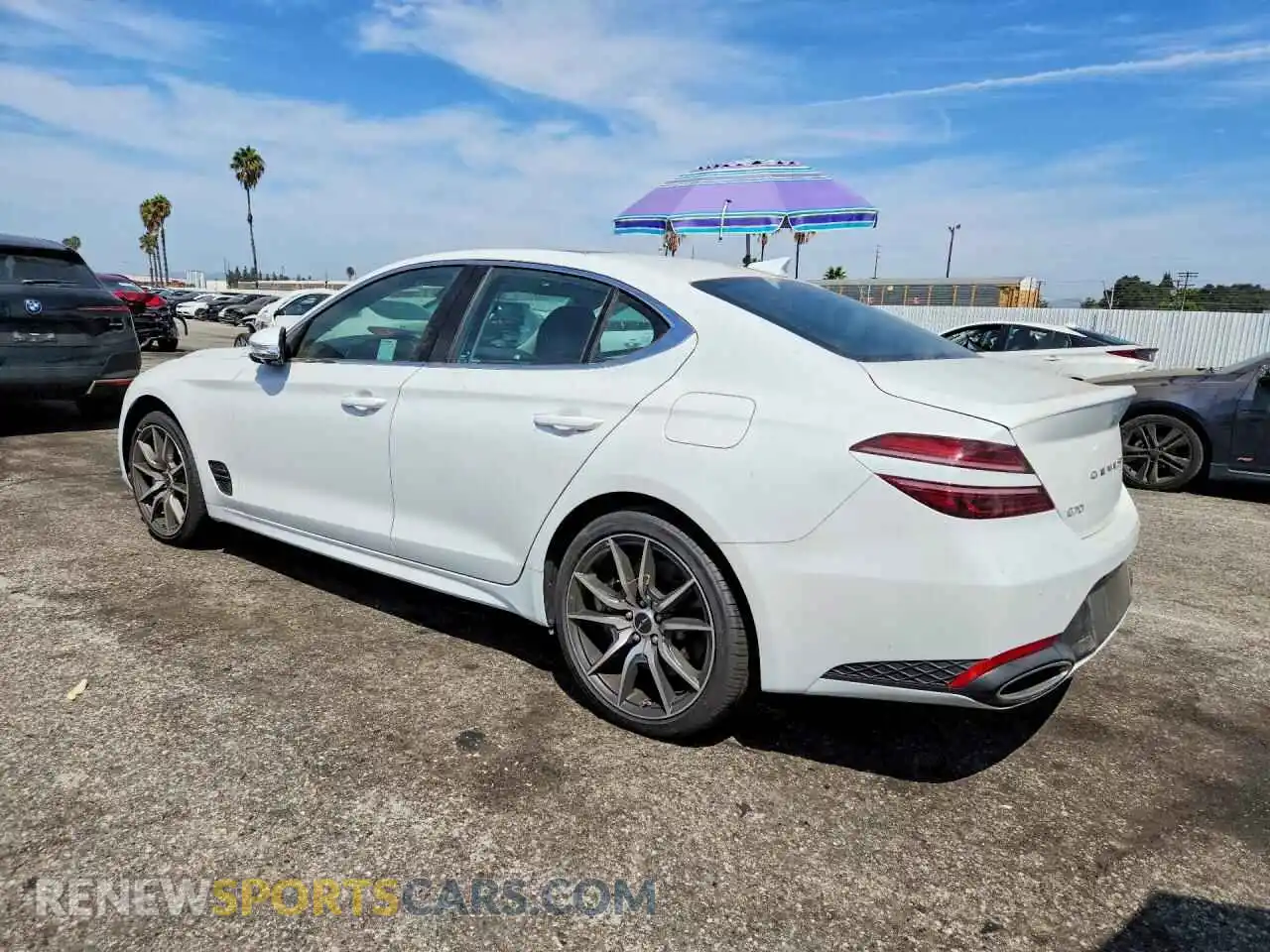 2 fotografías del automóvil dañado KMTG24SC4TU163689 GENESIS G70 2026
