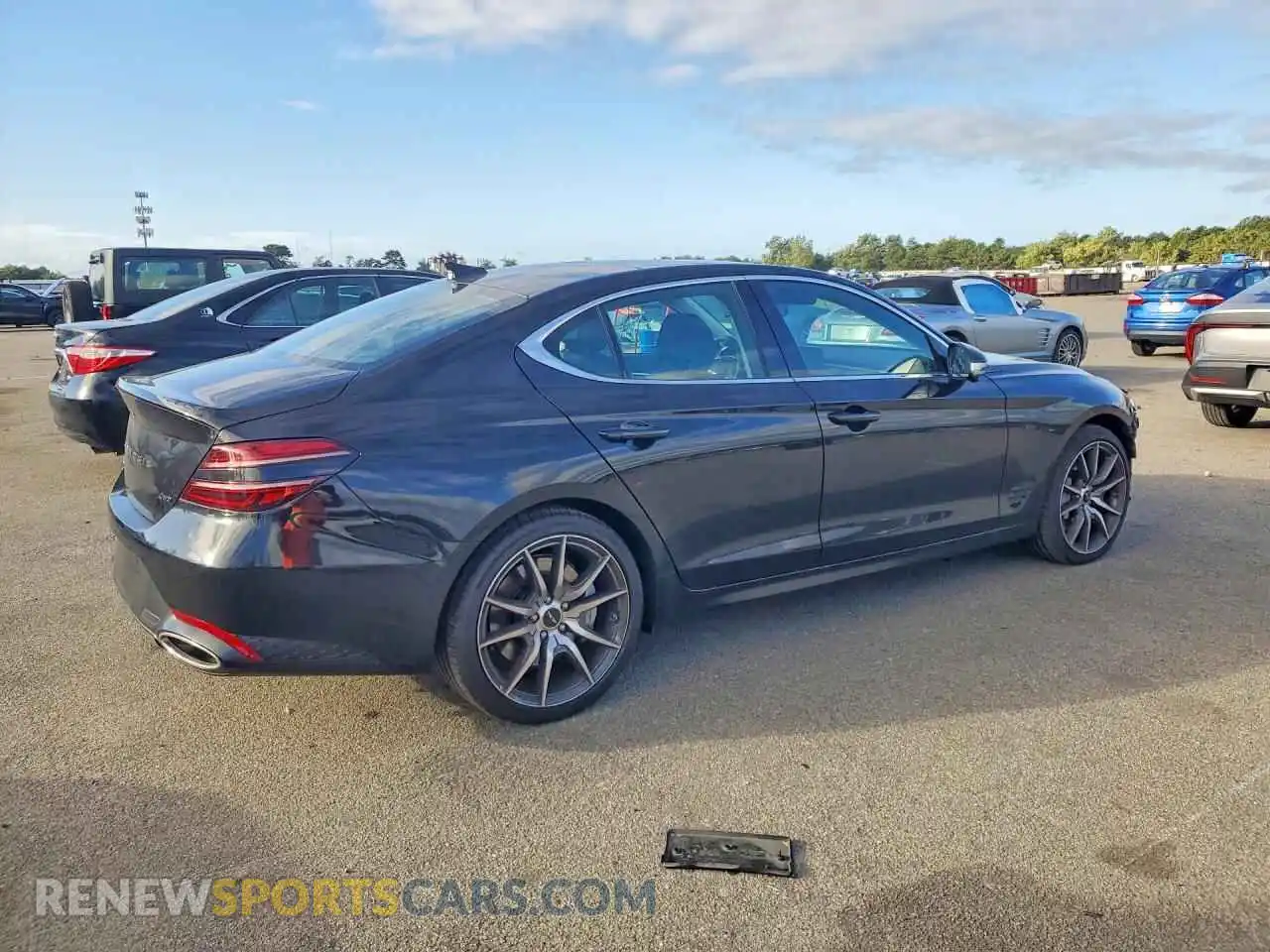 3 Фотография поврежденного автомобиля KMTG34SC4TU173894 GENESIS G70 2026