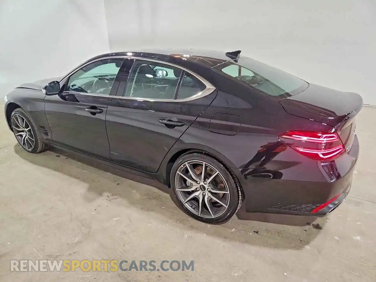 2 Photograph of a damaged car KMTG64SC1TU174606 GENESIS G70 2026