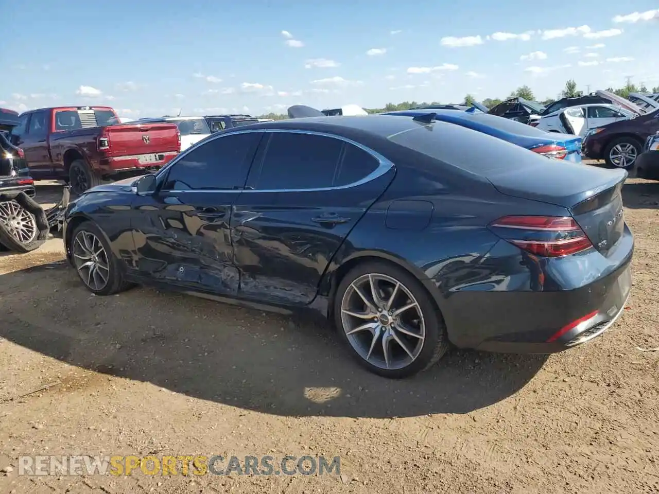 2 Photograph of a damaged car KMTG34TA1NU102409 GENESIS G70 BASE 2022