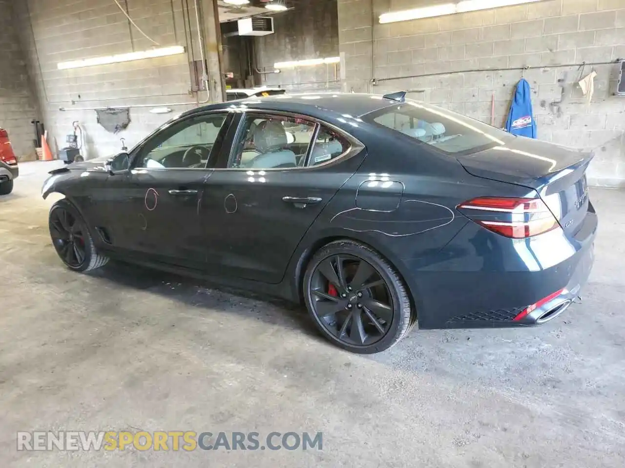 2 Photograph of a damaged car KMTG54TE4NU085568 GENESIS G70 BASE 2022