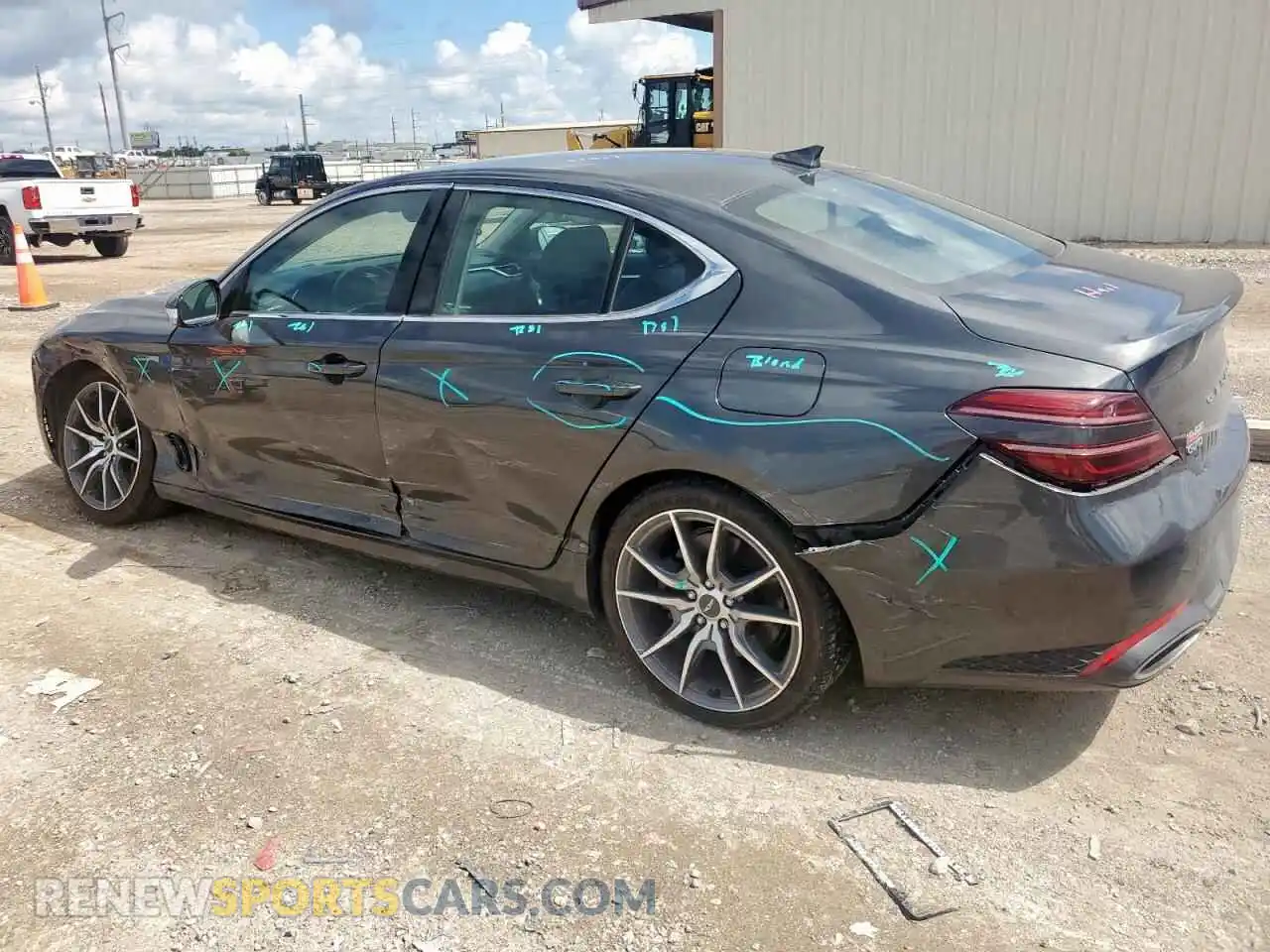 2 Фотография поврежденного автомобиля KMTG54TEXNU098132 GENESIS G70 BASE 2022
