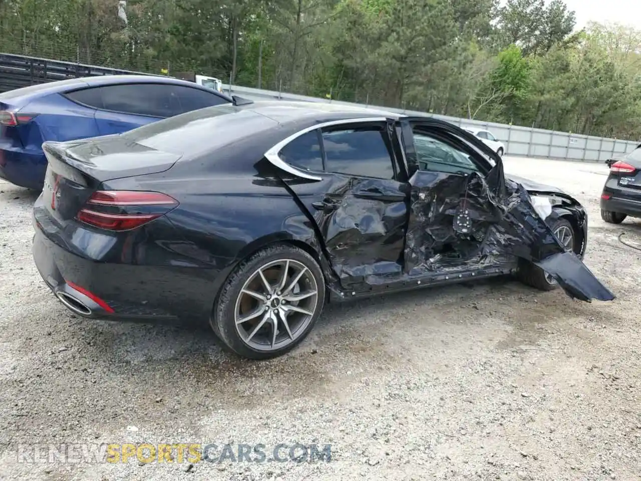 3 Photograph of a damaged car KMTG34SCXRU139029 GENESIS G70 BASE 2024