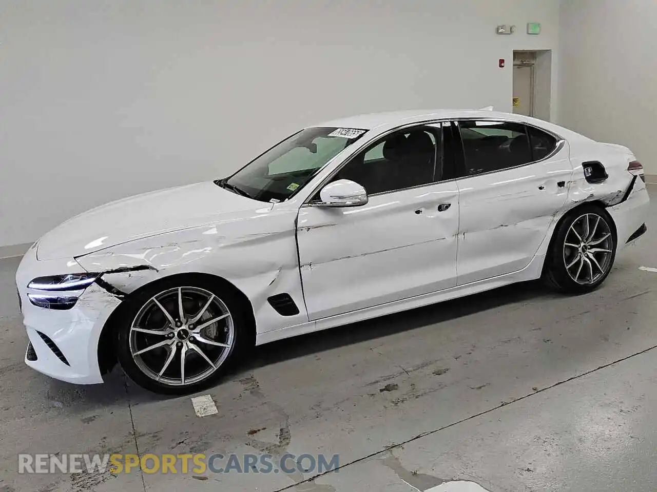 1 Photograph of a damaged car KMTG34SC7SU153587 GENESIS G70 BASE 2025
