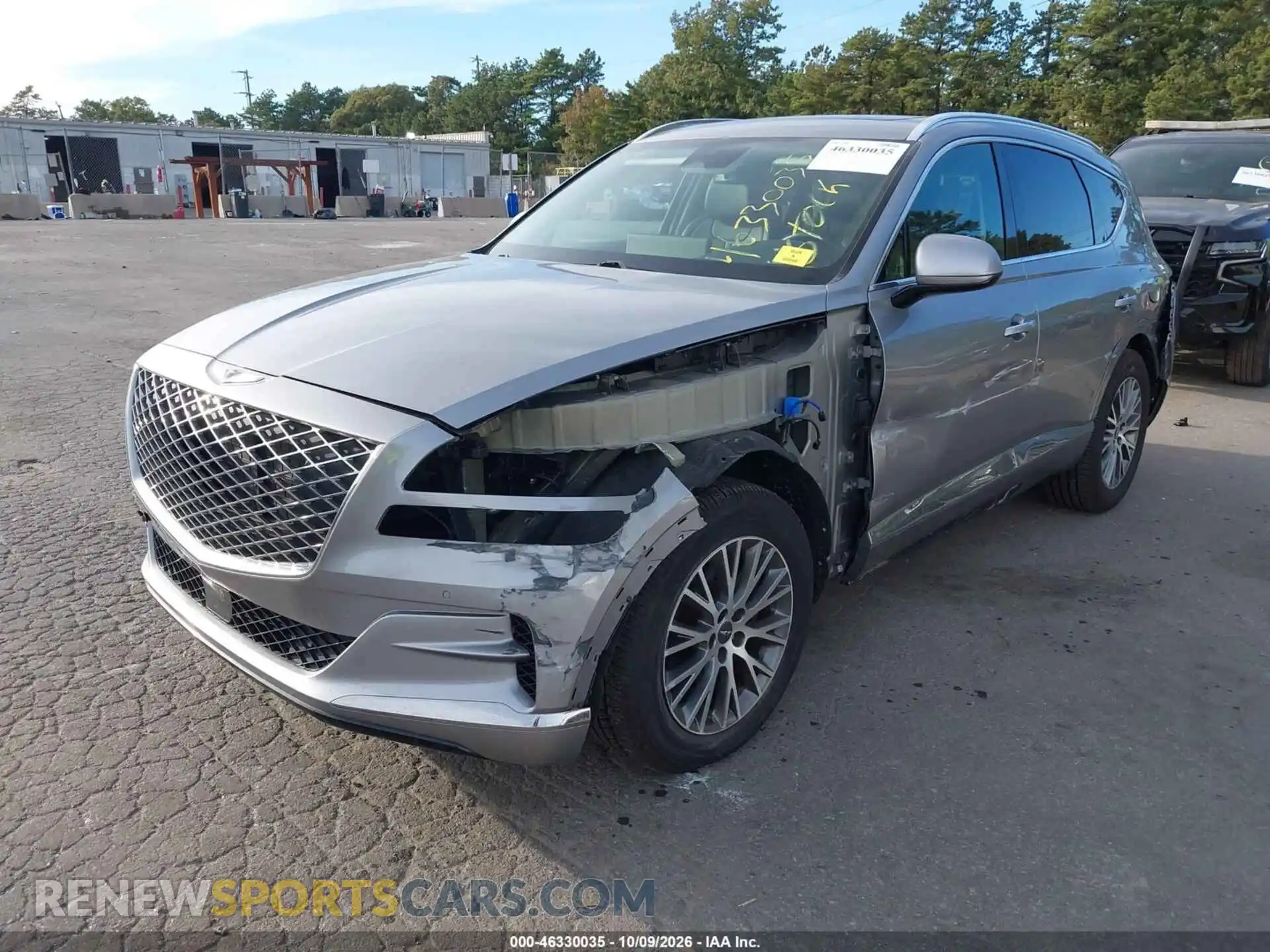 2 fotografías del automóvil dañado KMUHBDSB6MU065739 GENESIS GV80 2021