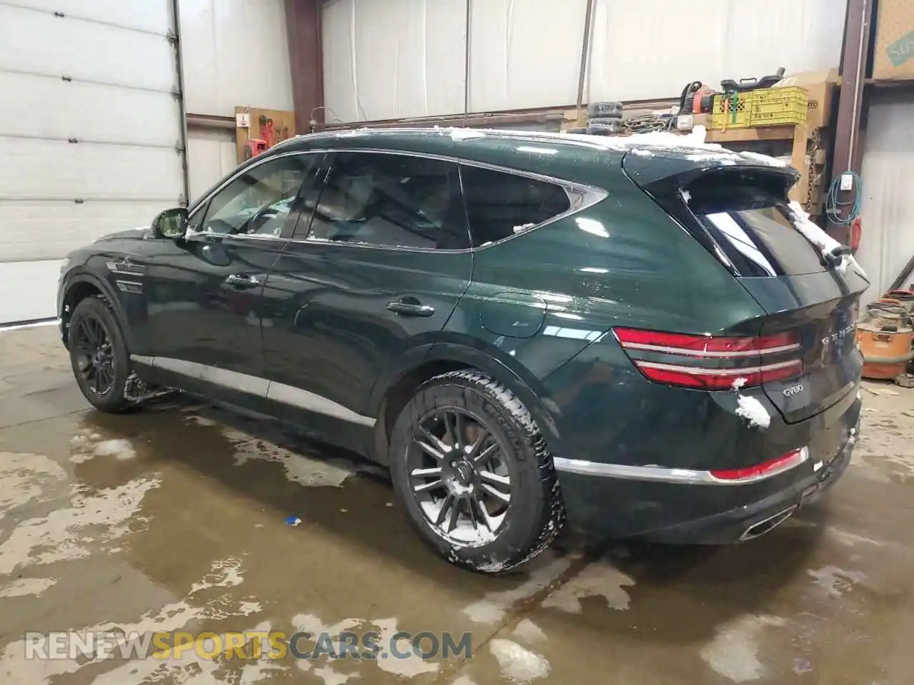 2 Photograph of a damaged car KMUHCESC9MU048509 GENESIS GV80 2021