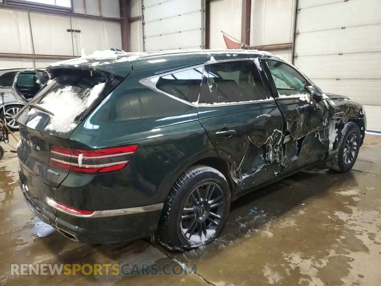3 Photograph of a damaged car KMUHCESC9MU048509 GENESIS GV80 2021