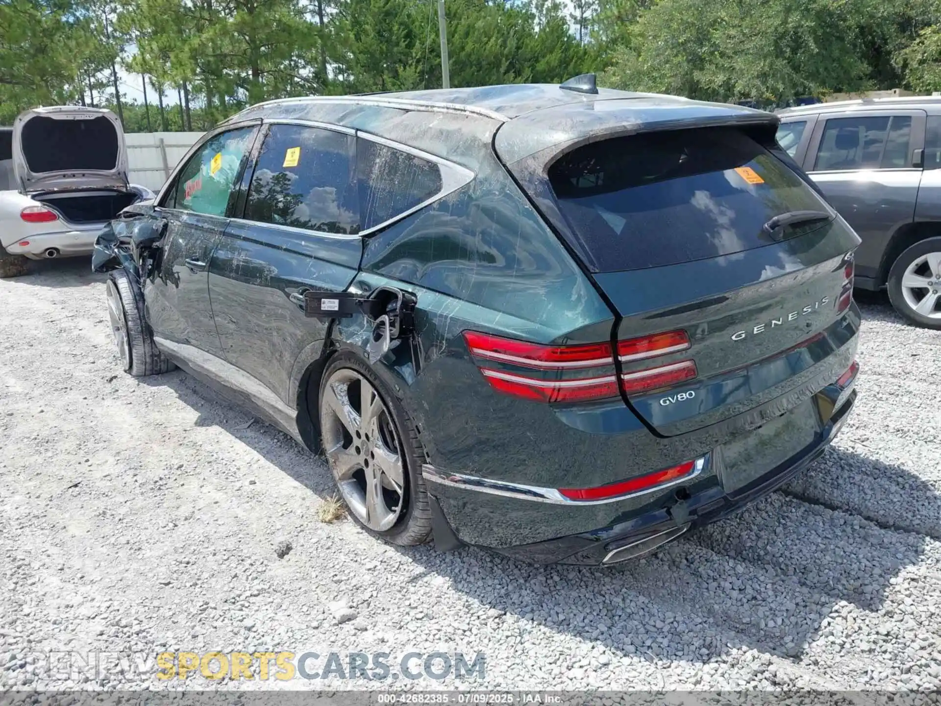 3 Фотография поврежденного автомобиля KMUHBDSB4NU100828 GENESIS GV80 2022