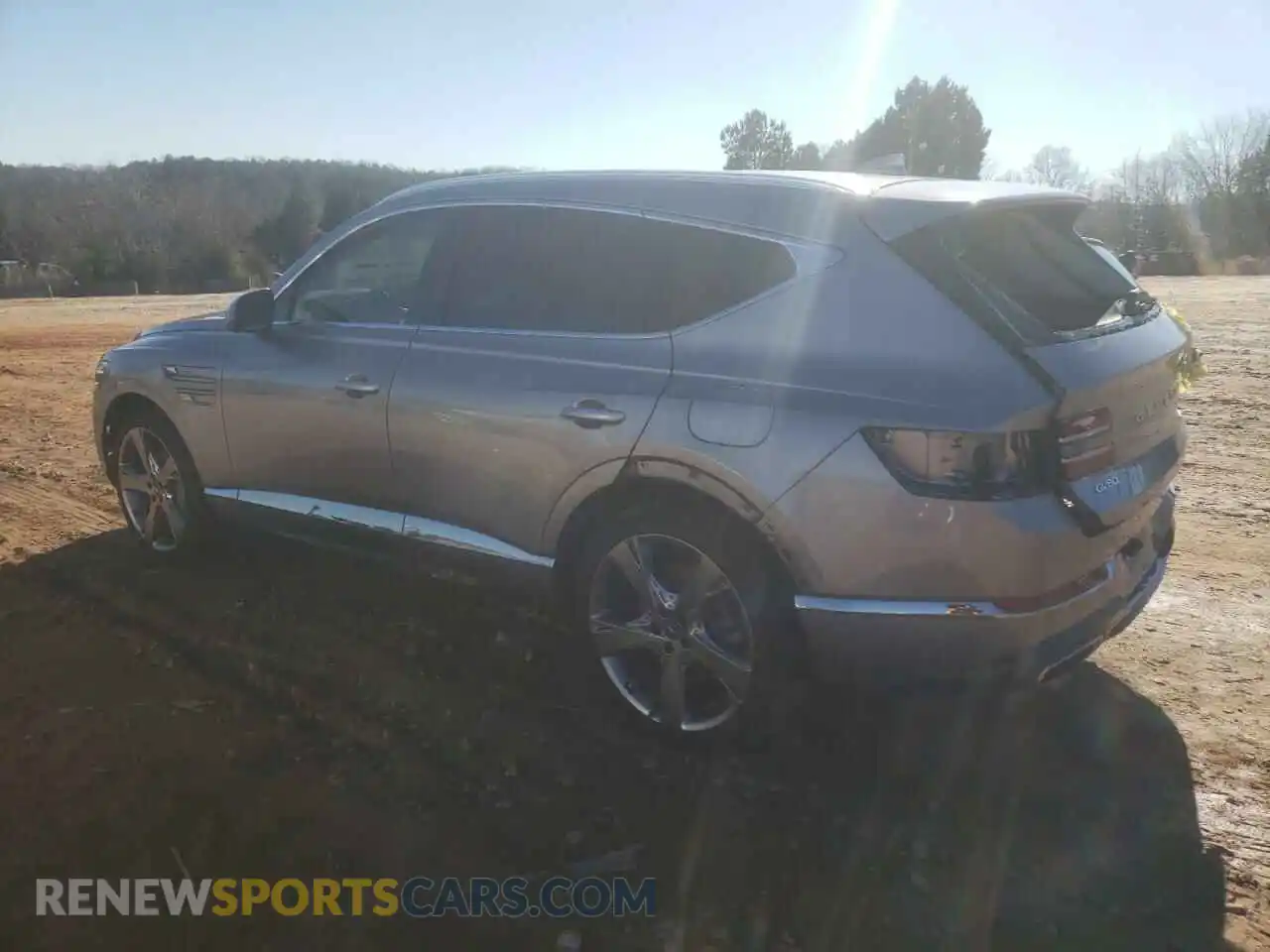 2 Photograph of a damaged car KMUHCESC8NU084418 GENESIS GV80 2022