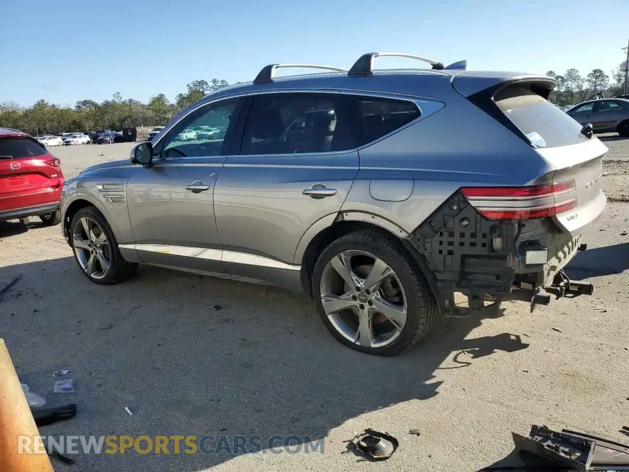 2 Photograph of a damaged car KMUHCESCXNU083352 GENESIS GV80 2022