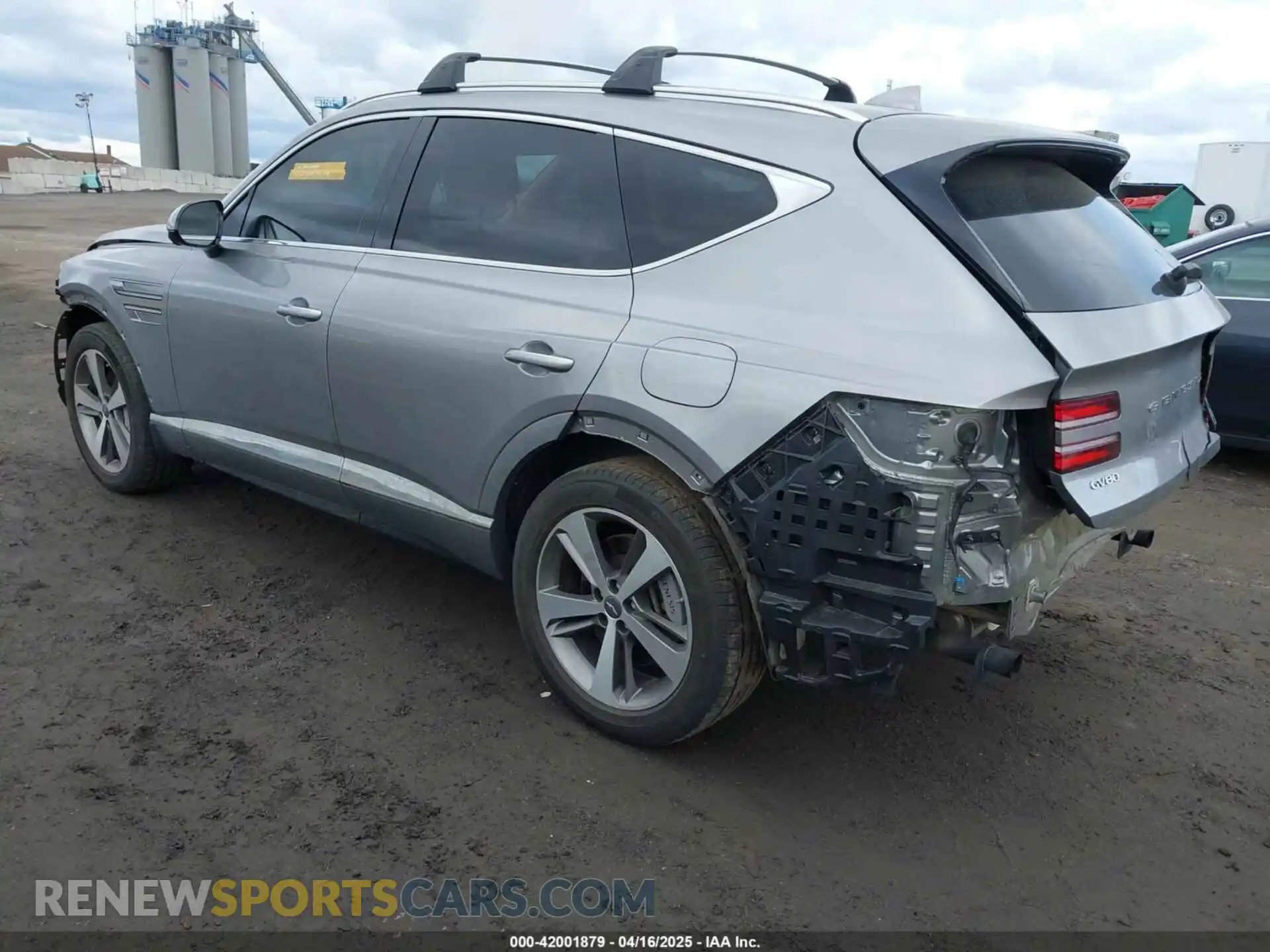 3 Photograph of a damaged car KMUHCESC1PU140766 GENESIS GV80 2023