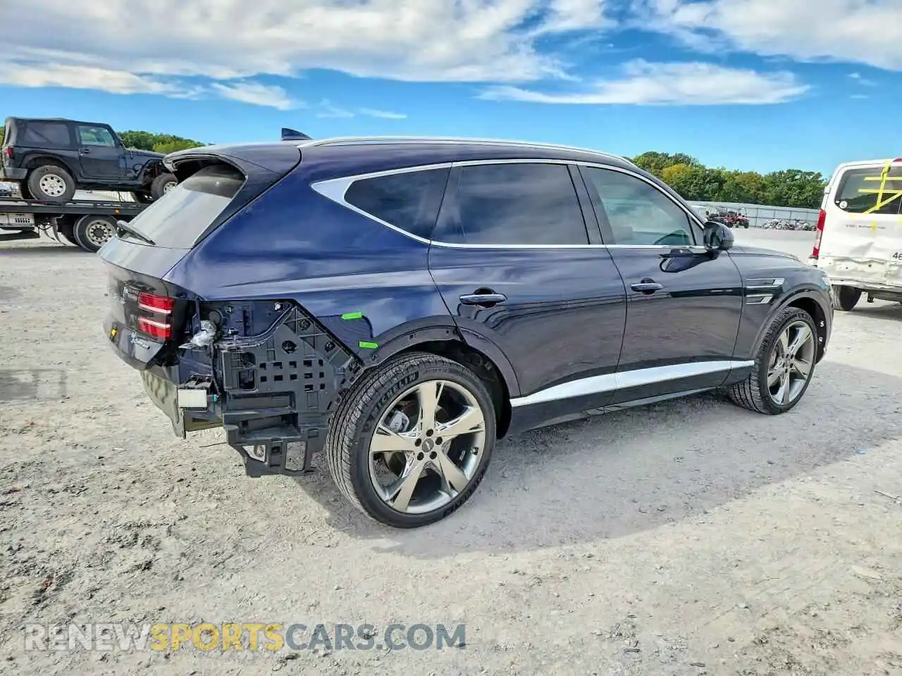 3 fotografías del automóvil dañado KMUHCESC8RU170088 GENESIS GV80 2024