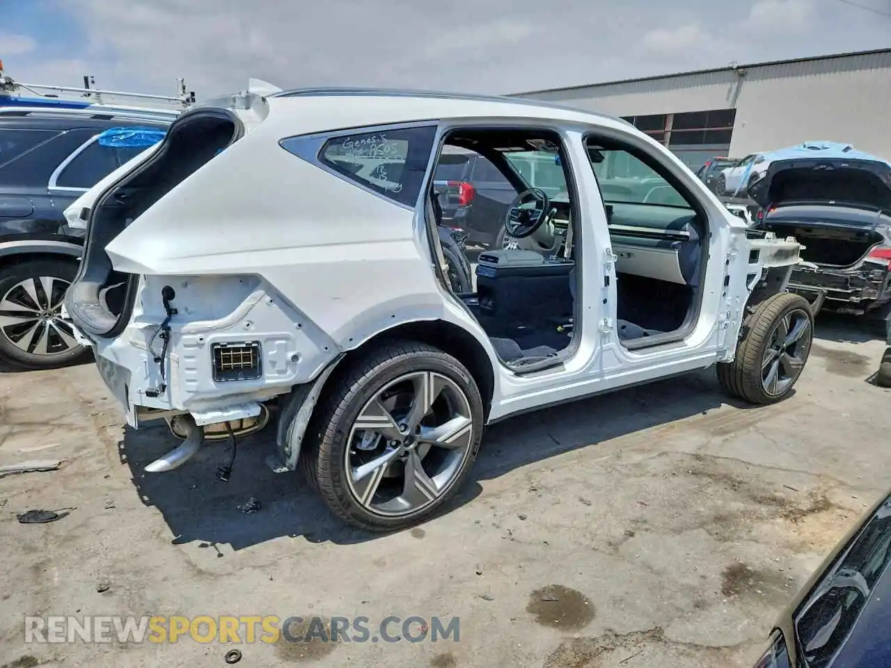3 Photograph of a damaged car KMUHEESC1SU278505 GENESIS GV80 2025