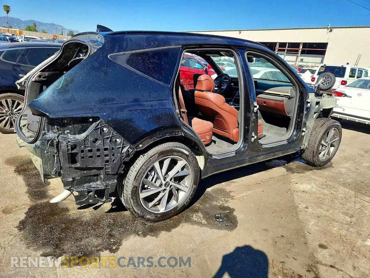 3 Photograph of a damaged car KMUHEESC5SU227718 GENESIS GV80 2025