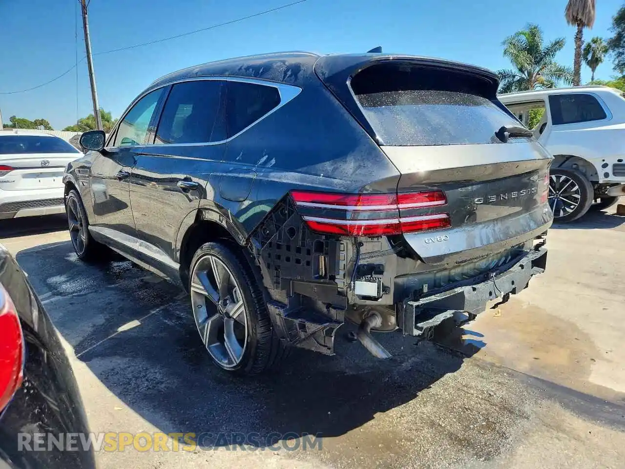 2 Photograph of a damaged car KMUHCESB0TU316563 GENESIS GV80 2026