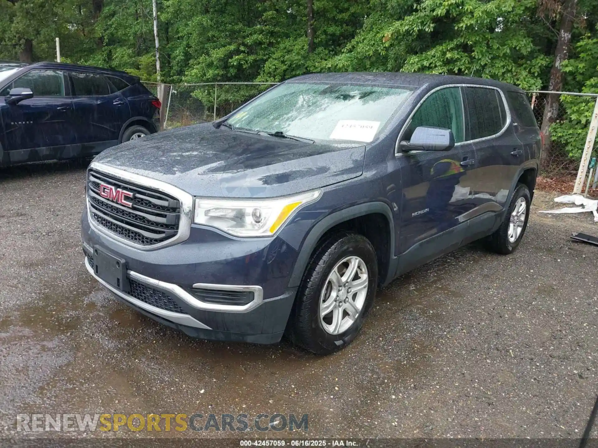 2 fotografías del automóvil dañado 1GKKNKLA4KZ252315 GMC ACADIA 2019