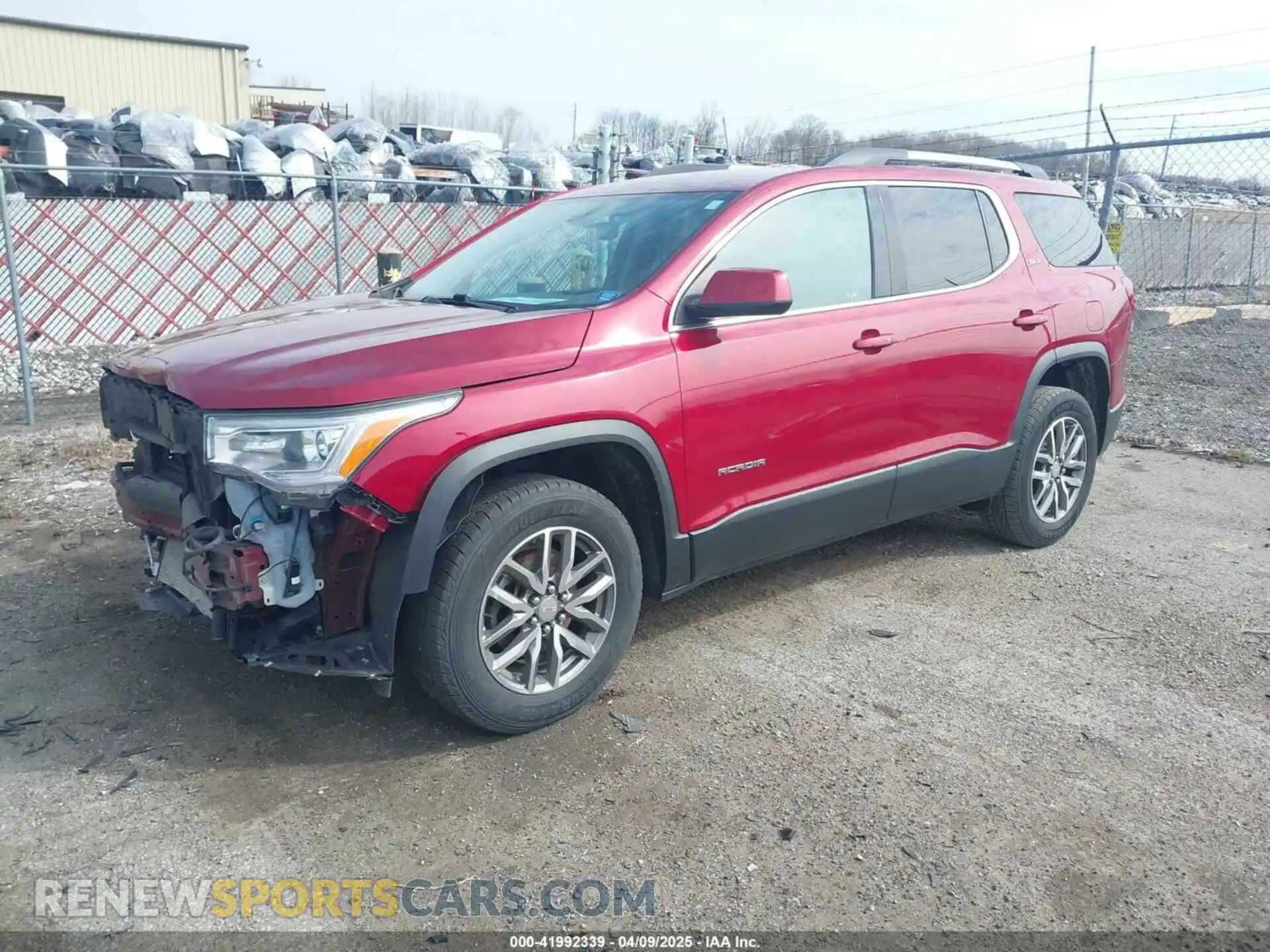 2 fotografías del automóvil dañado 1GKKNLLA4KZ250084 GMC ACADIA 2019