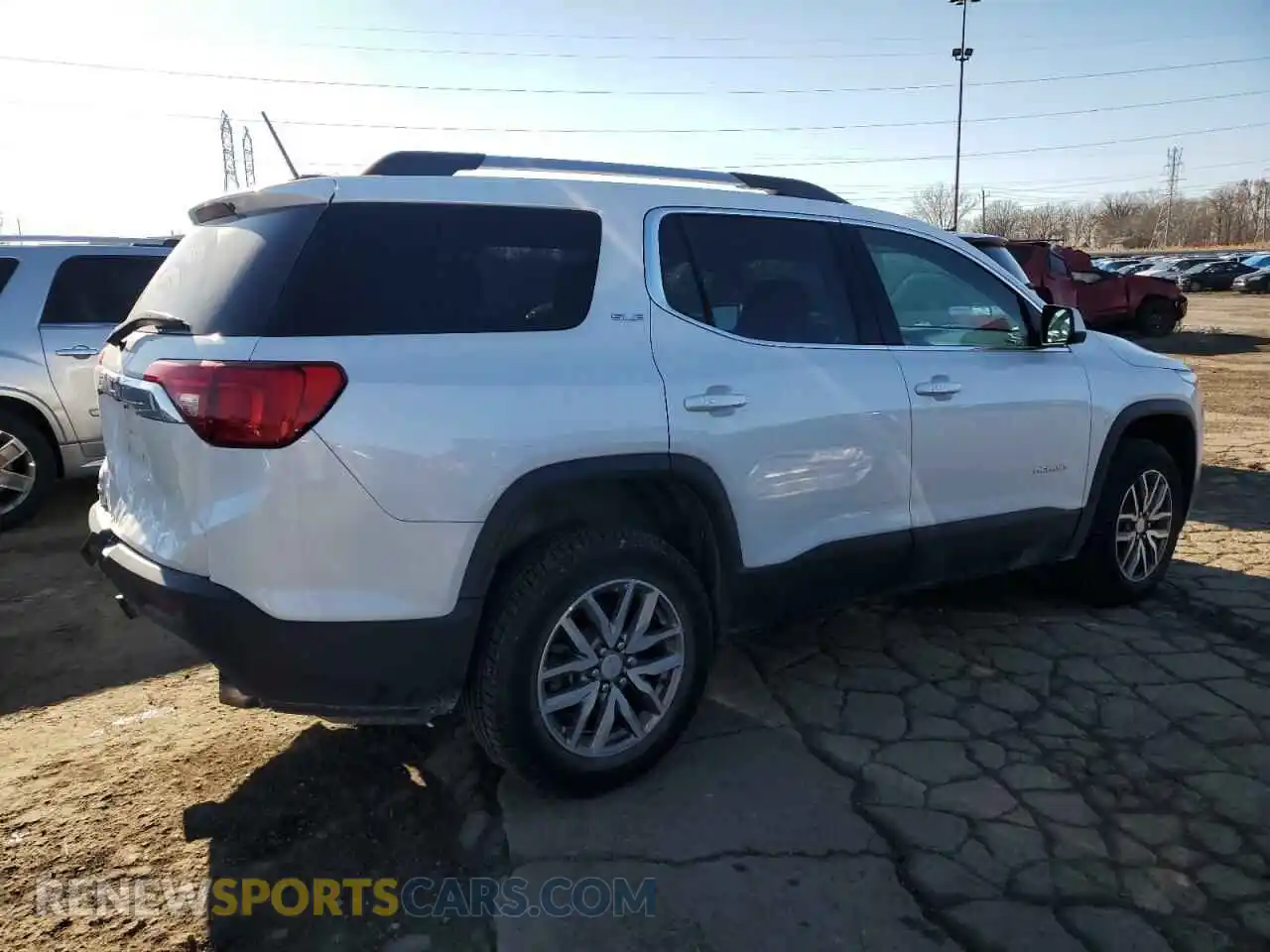 3 Photograph of a damaged car 1GKKNLLS7KZ293567 GMC ACADIA 2019