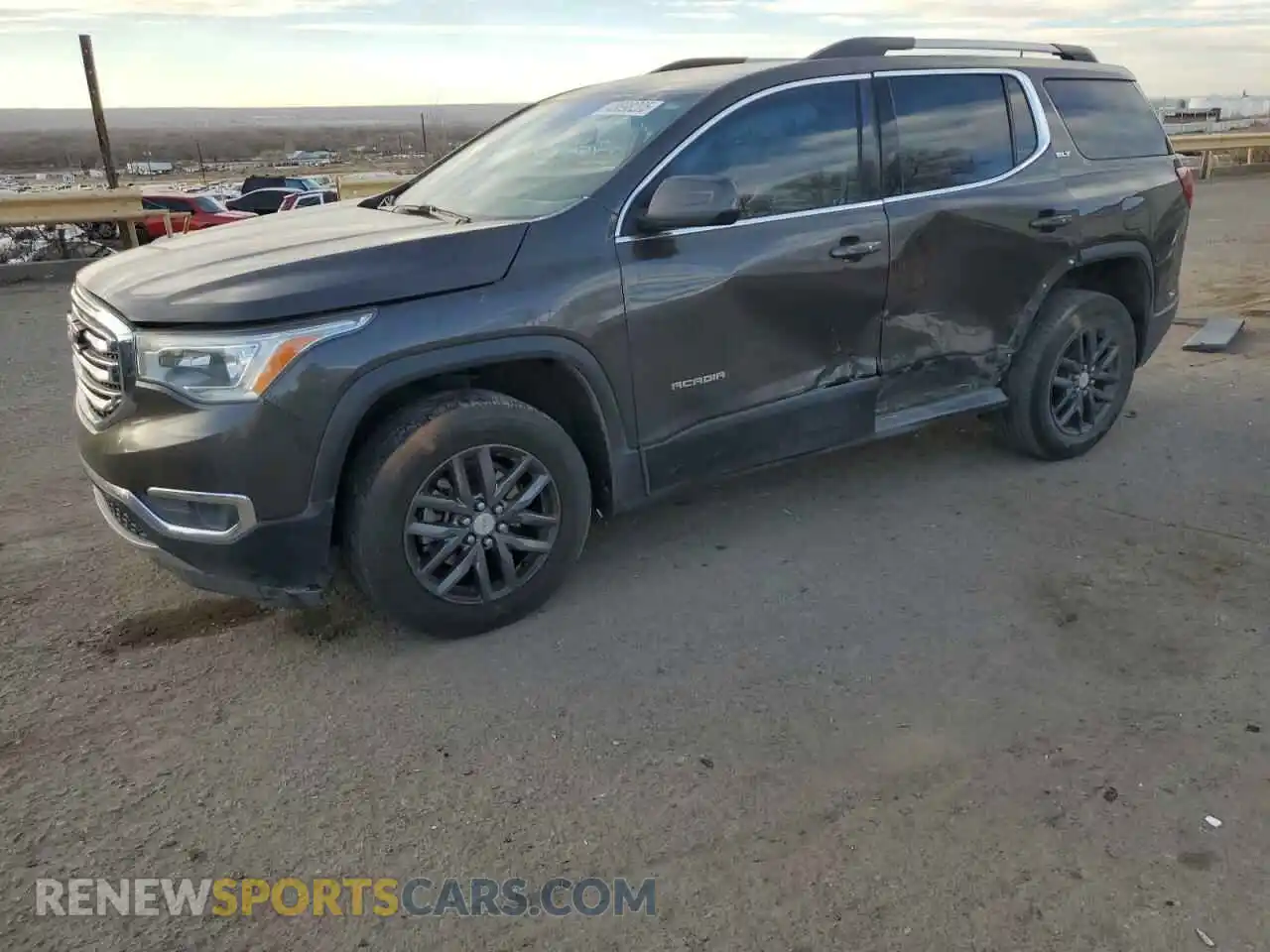 1 Photograph of a damaged car 1GKKNMLS1KZ139247 GMC ACADIA 2019