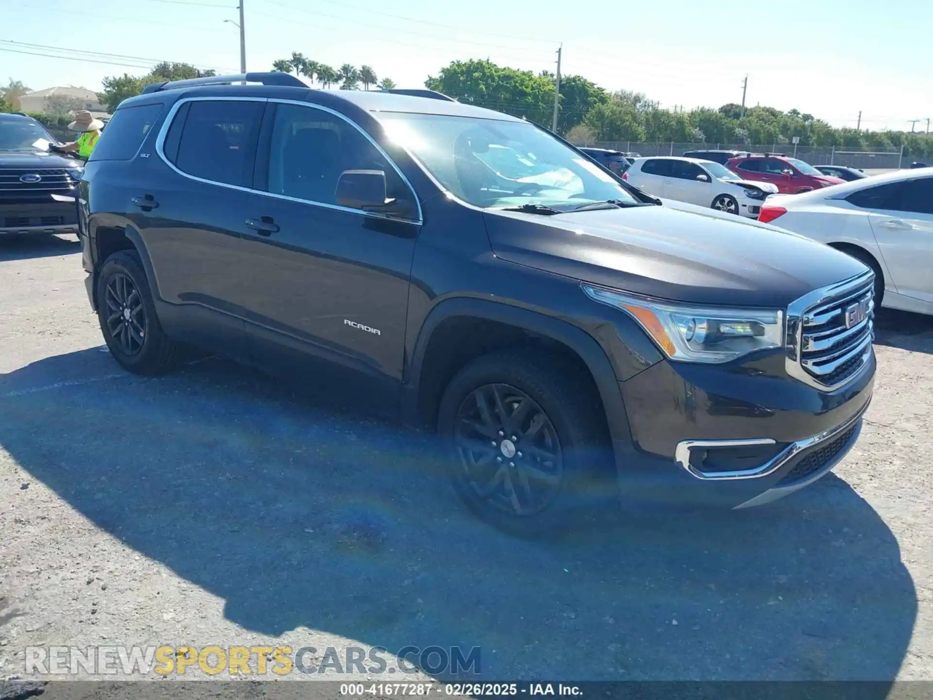 1 Photograph of a damaged car 1GKKNMLS2KZ172743 GMC ACADIA 2019