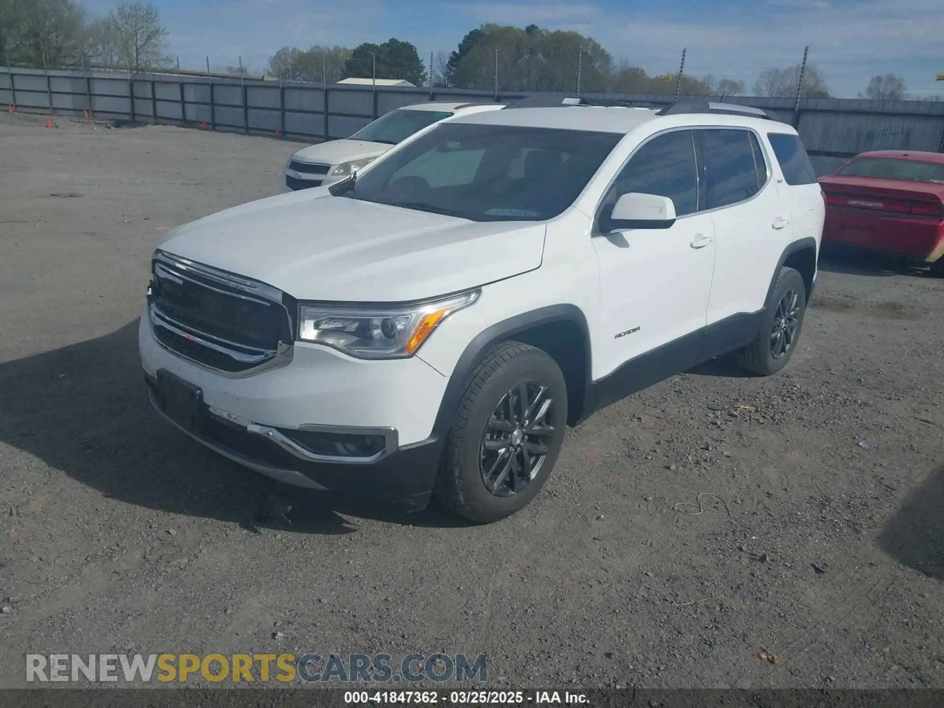 2 Photograph of a damaged car 1GKKNMLS4KZ280488 GMC ACADIA 2019
