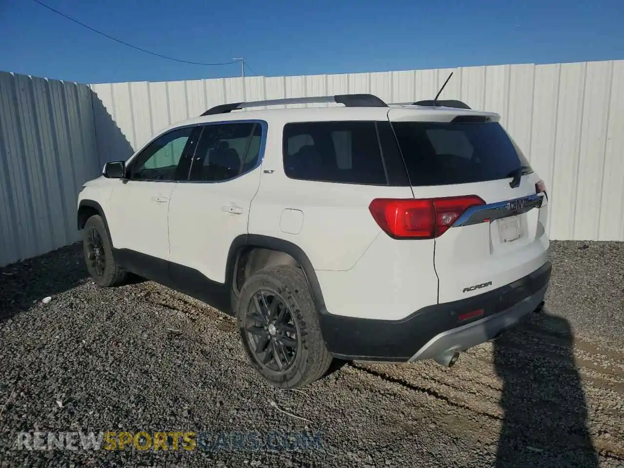 2 Photograph of a damaged car 1GKKNMLS7KZ268786 GMC ACADIA 2019