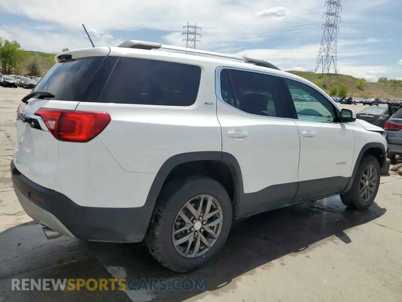 3 Photograph of a damaged car 1GKKNMLS8KZ269977 GMC ACADIA 2019