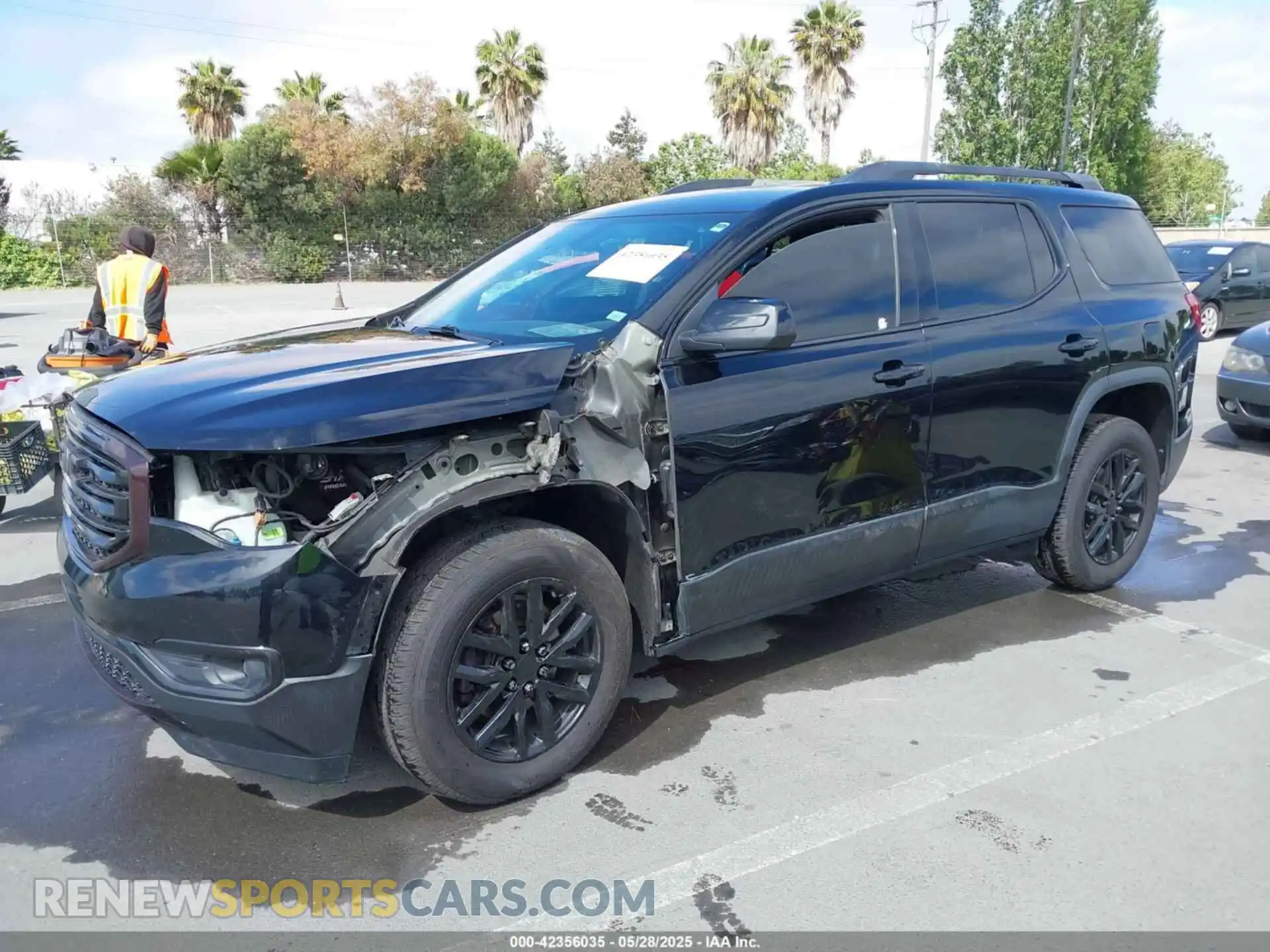 2 Photograph of a damaged car 1GKKNMLS9KZ183299 GMC ACADIA 2019