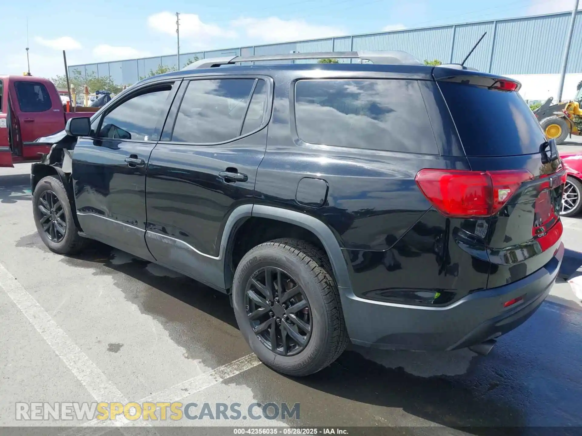 3 Photograph of a damaged car 1GKKNMLS9KZ183299 GMC ACADIA 2019