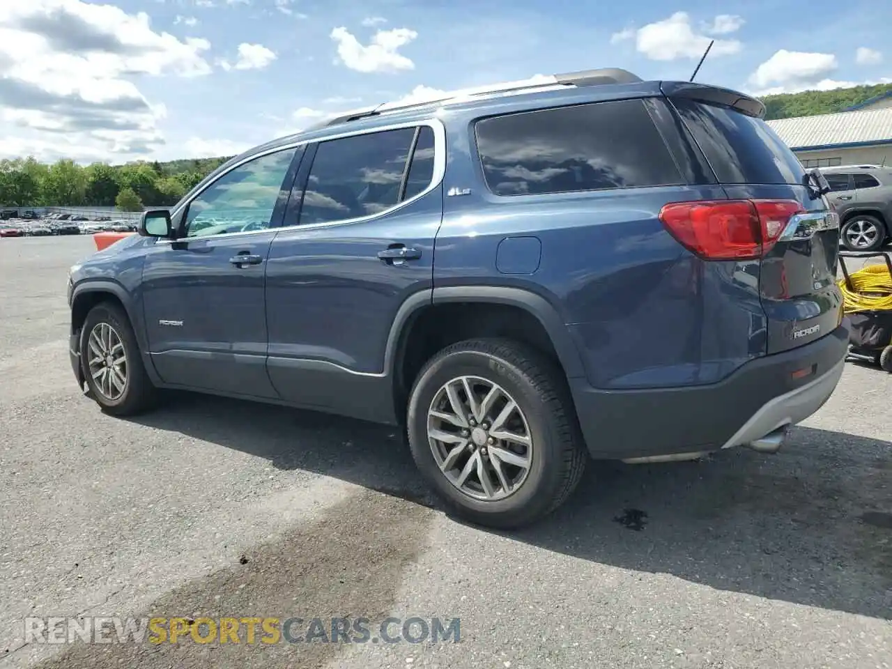 2 Photograph of a damaged car 1GKKNSLS0KZ163253 GMC ACADIA 2019