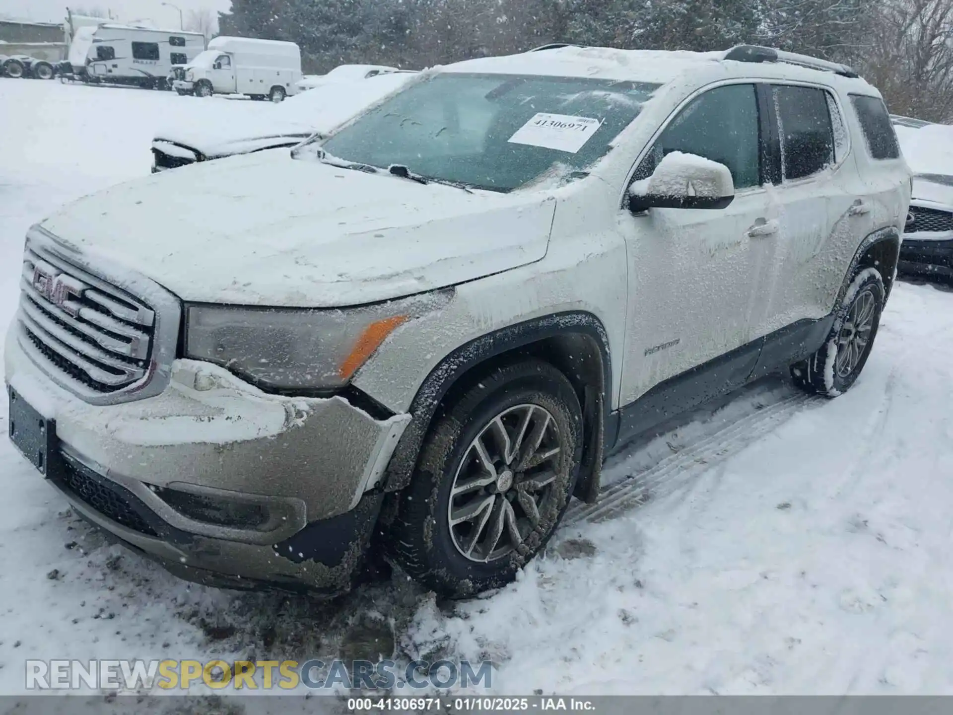 2 Photograph of a damaged car 1GKKNSLS9KZ118859 GMC ACADIA 2019