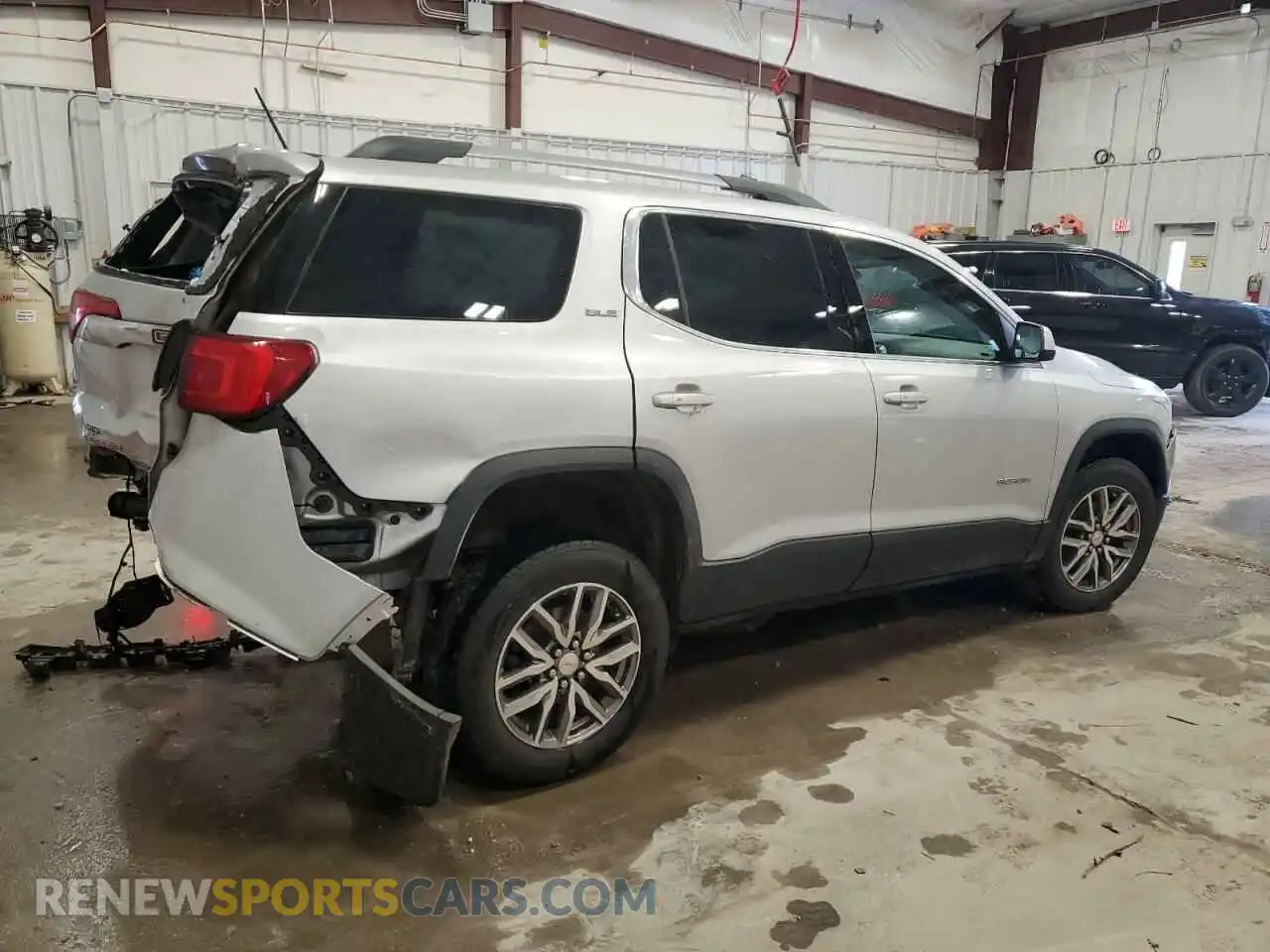 3 Photograph of a damaged car 1GKKNSLSXKZ248701 GMC ACADIA 2019