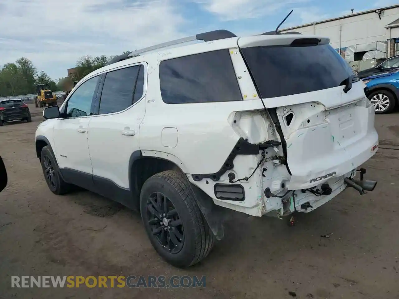 2 Photograph of a damaged car 1GKKNULS2KZ201948 GMC ACADIA 2019