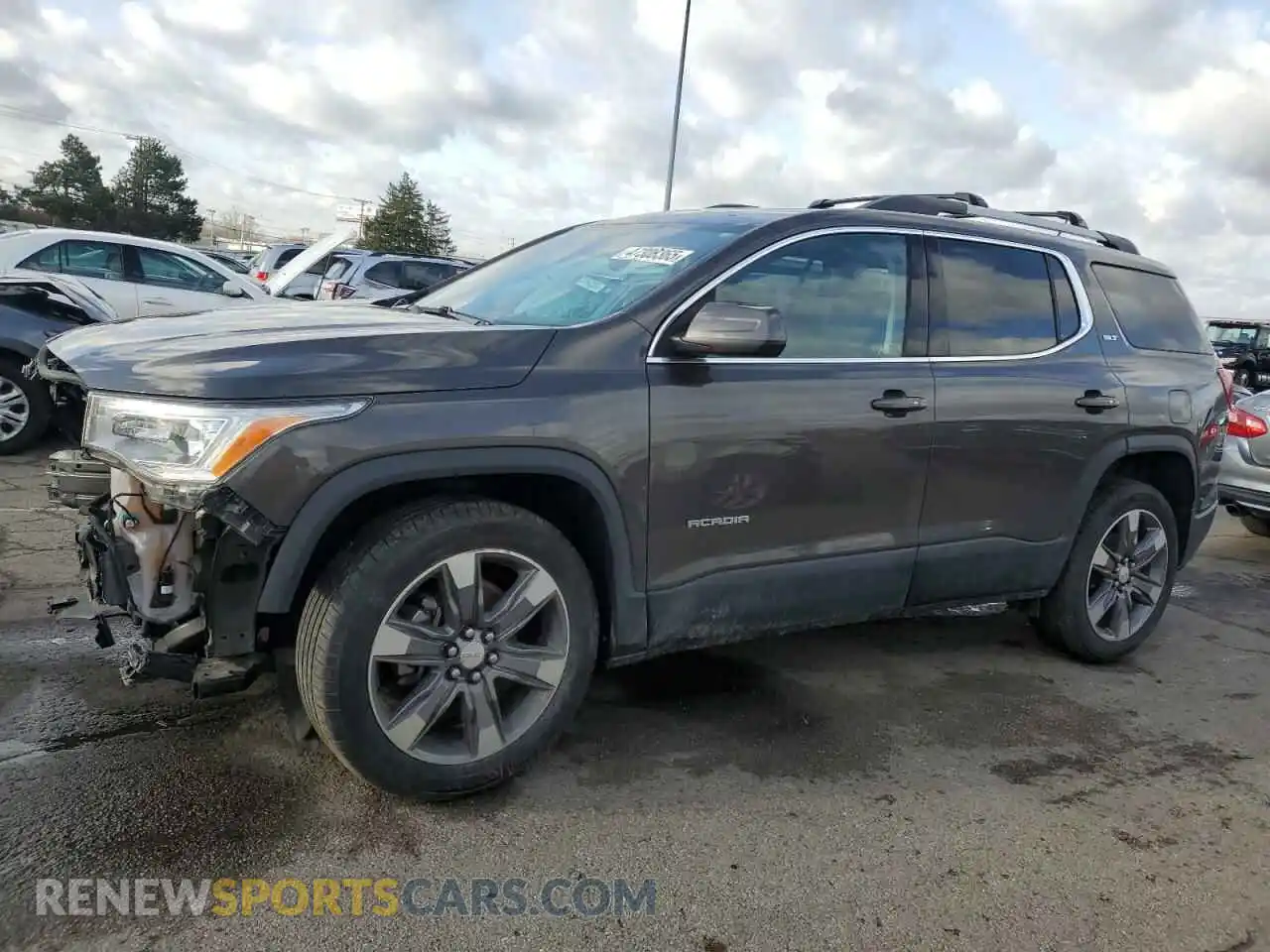 1 Photograph of a damaged car 1GKKNWLS0KZ153149 GMC ACADIA 2019