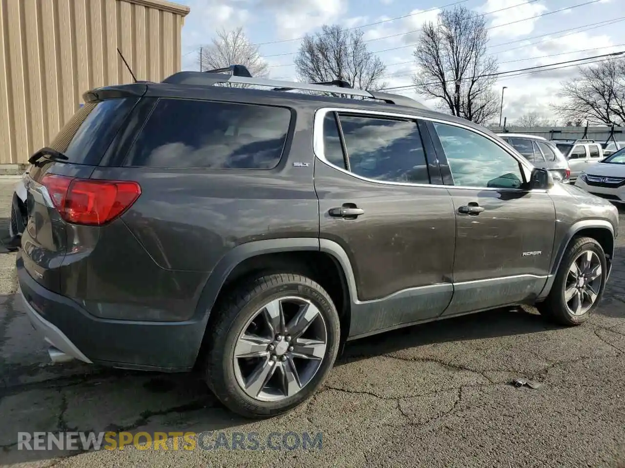 3 Photograph of a damaged car 1GKKNWLS0KZ153149 GMC ACADIA 2019
