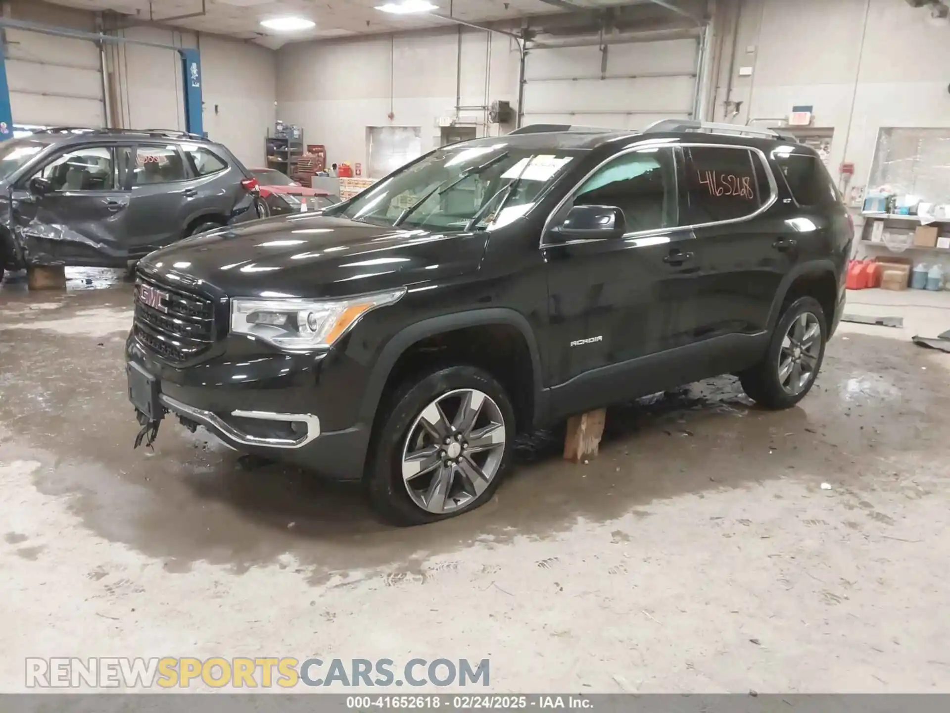 2 Photograph of a damaged car 1GKKNWLS0KZ172333 GMC ACADIA 2019