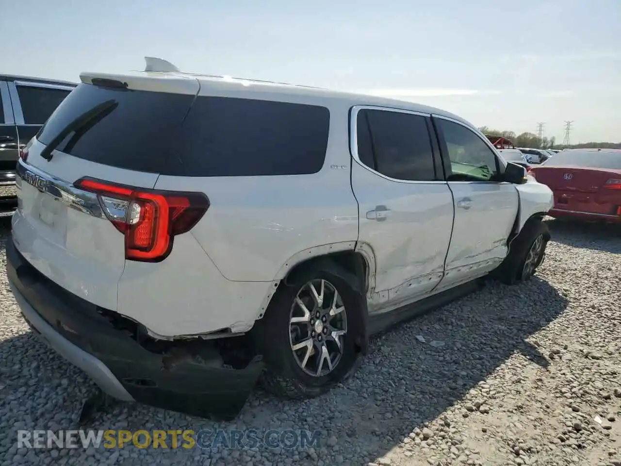 3 Photograph of a damaged car 1GKKNKLA1LZ174366 GMC ACADIA 2020