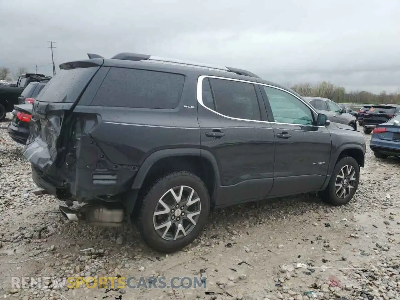 3 Photograph of a damaged car 1GKKNKLS5LZ152055 GMC ACADIA 2020