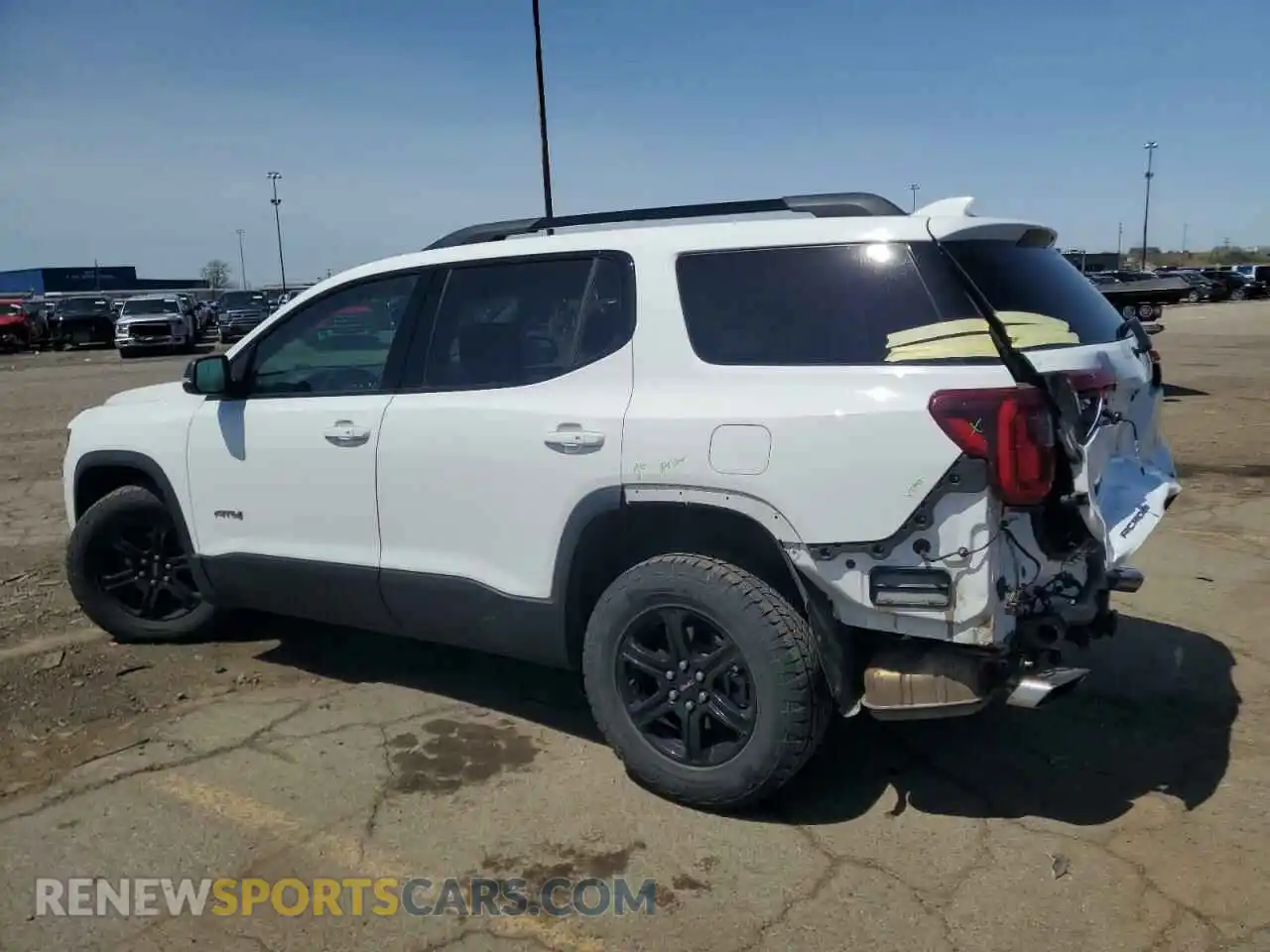 2 Photograph of a damaged car 1GKKNLLS3LZ171600 GMC ACADIA 2020