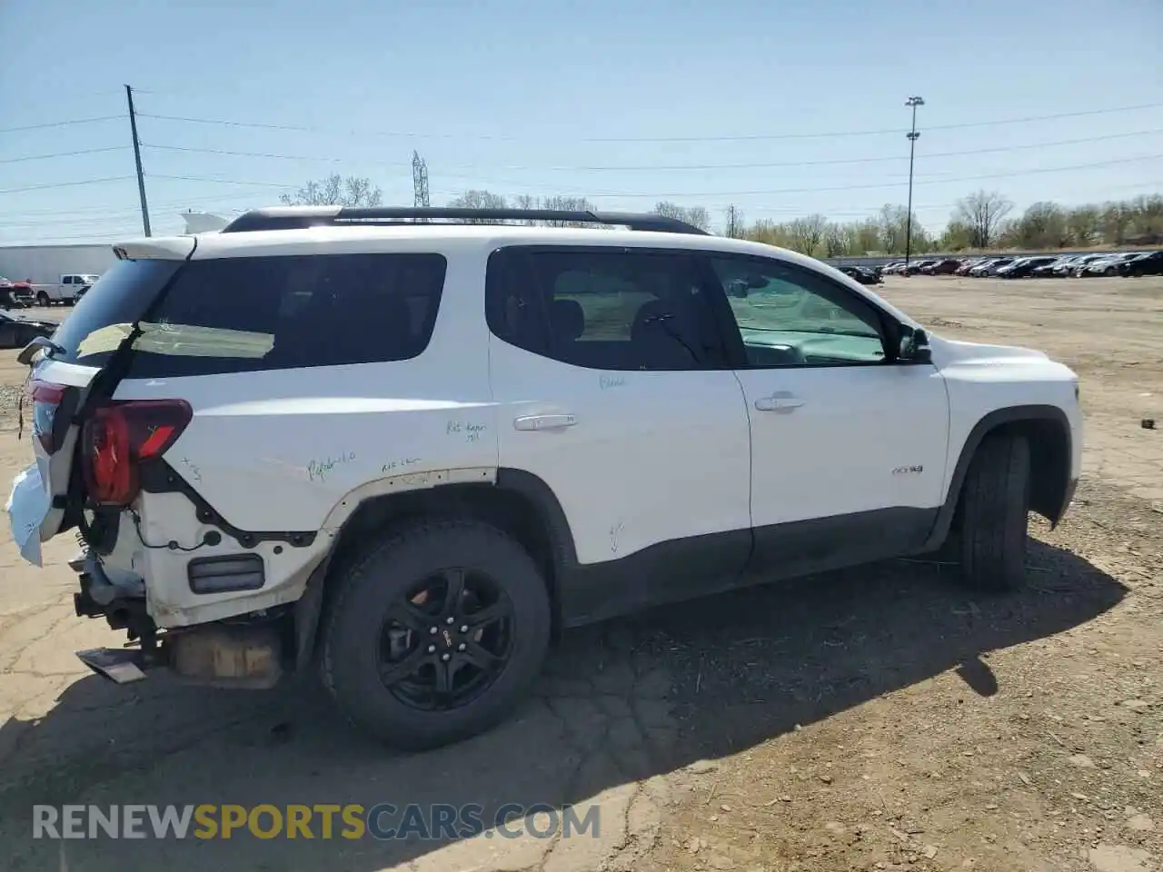3 Photograph of a damaged car 1GKKNLLS3LZ171600 GMC ACADIA 2020