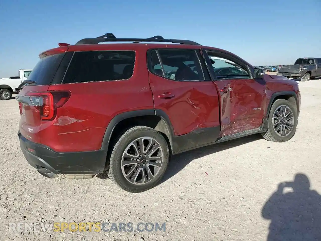 3 Photograph of a damaged car 1GKKNLLS6LZ114498 GMC ACADIA 2020