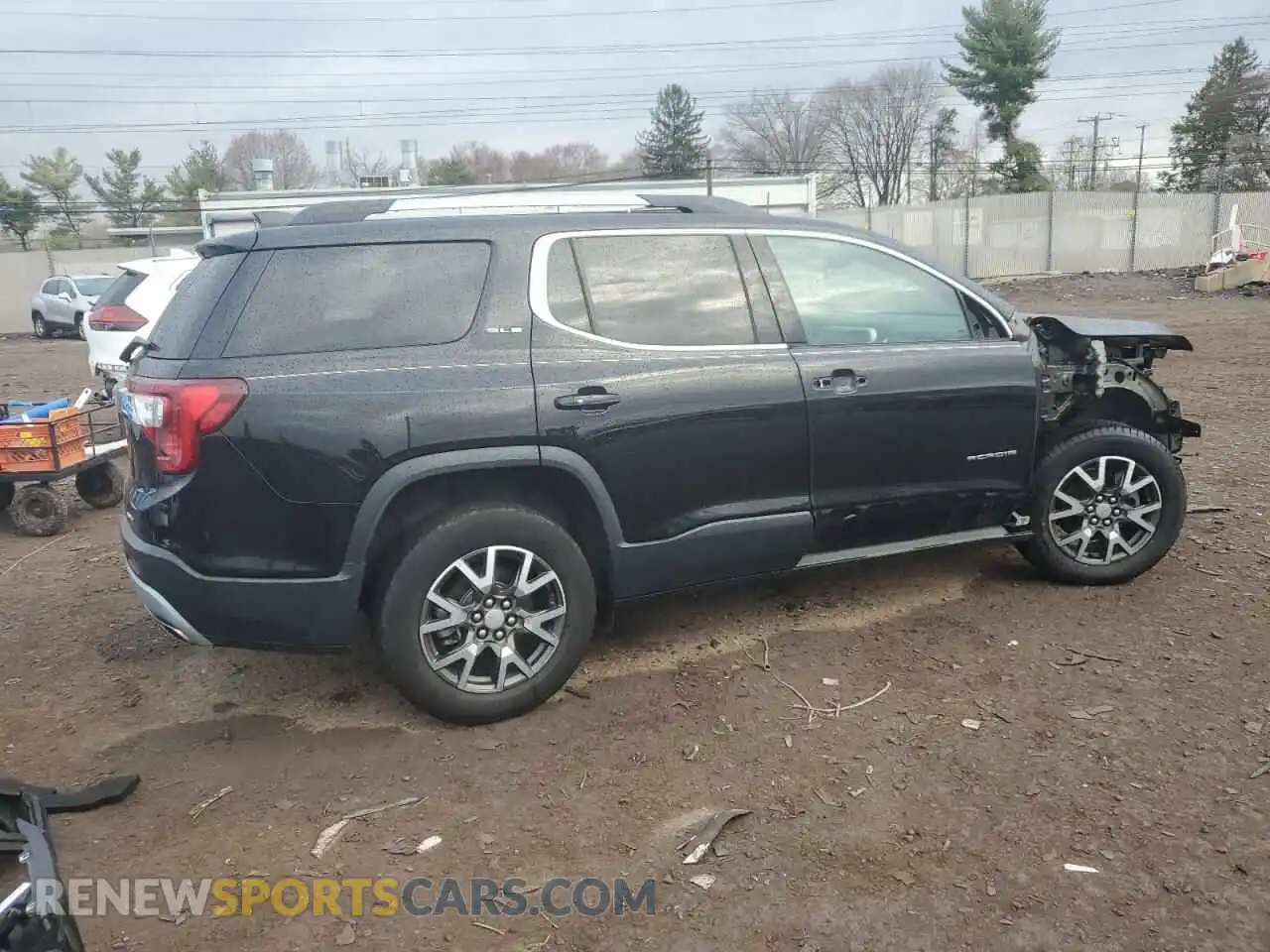 3 Photograph of a damaged car 1GKKNRLS3LZ113893 GMC ACADIA 2020