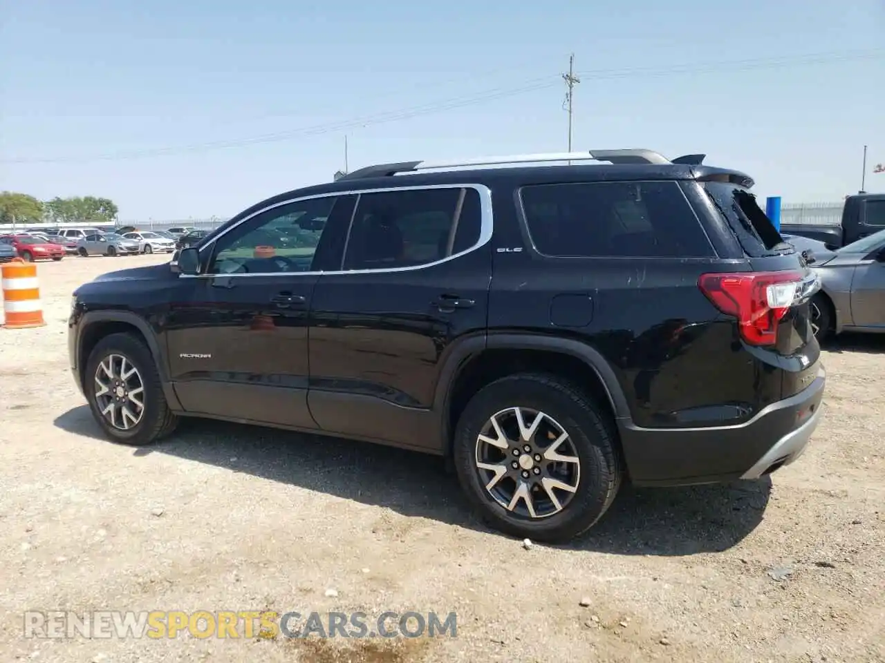2 Photograph of a damaged car 1GKKNRLS6LZ236460 GMC ACADIA 2020