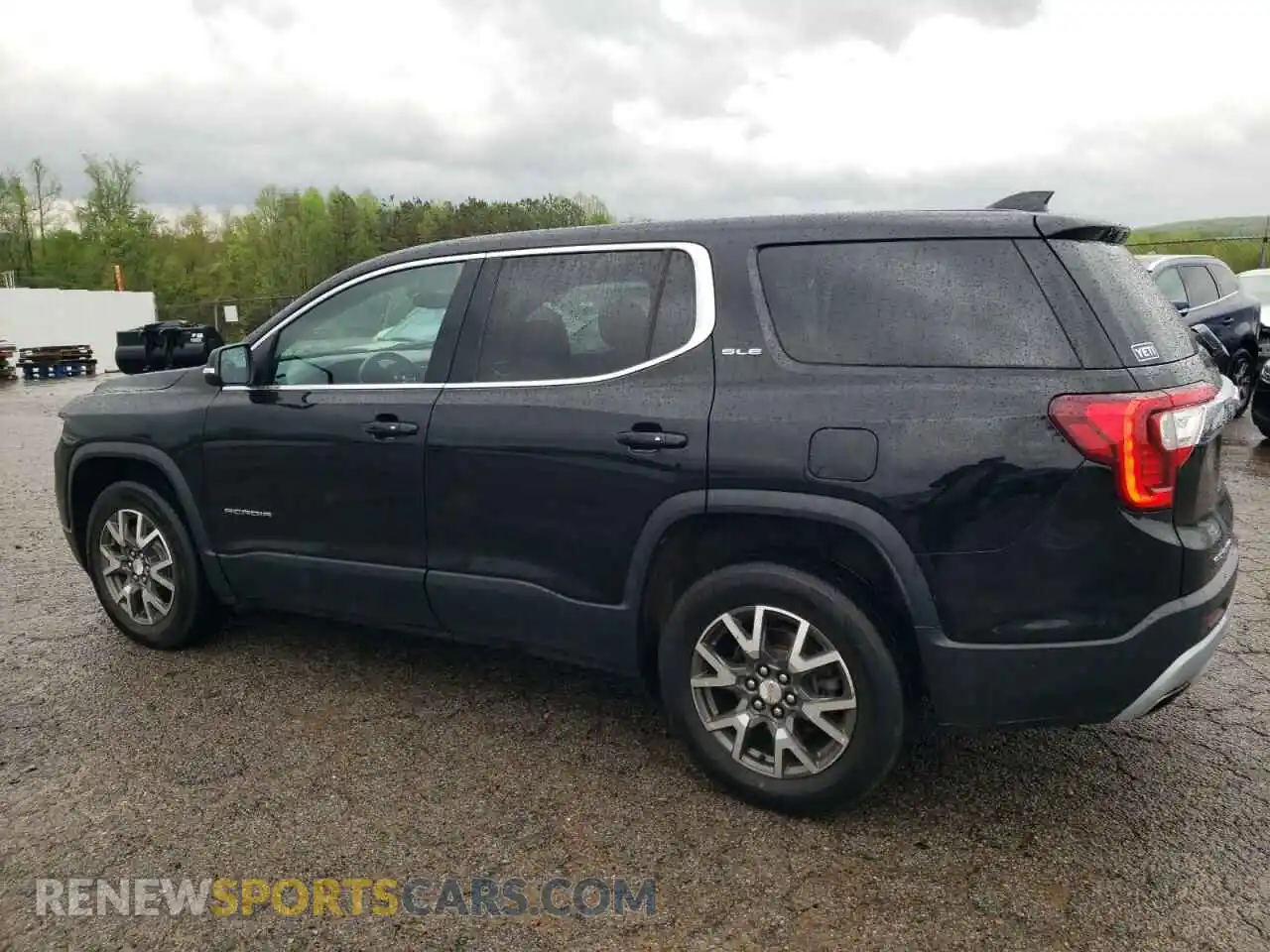 2 Photograph of a damaged car 1GKKNRLS7LZ240632 GMC ACADIA 2020