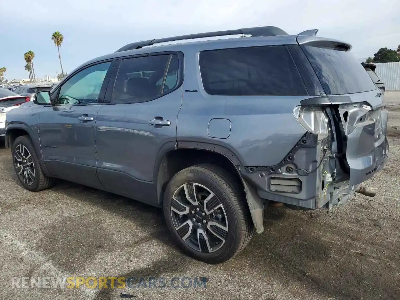 2 Photograph of a damaged car 1GKKNKLA0MZ132854 GMC ACADIA 2021