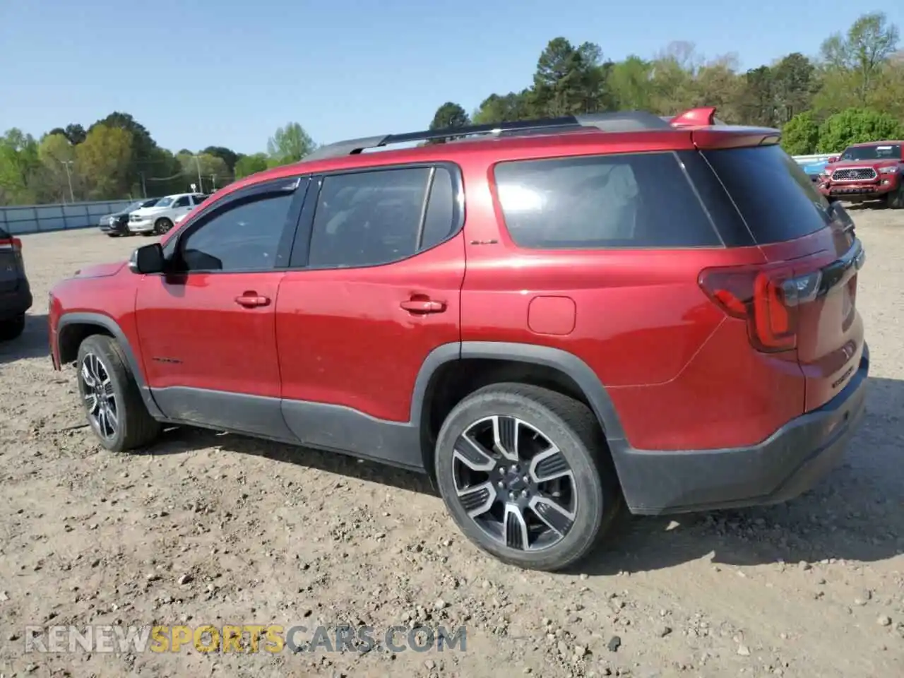 2 Photograph of a damaged car 1GKKNKLA0MZ177941 GMC ACADIA 2021
