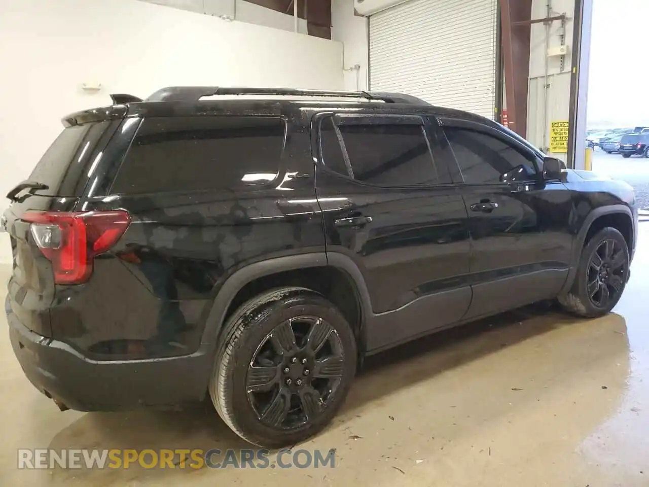 3 Photograph of a damaged car 1GKKNKLA0MZ195078 GMC ACADIA 2021