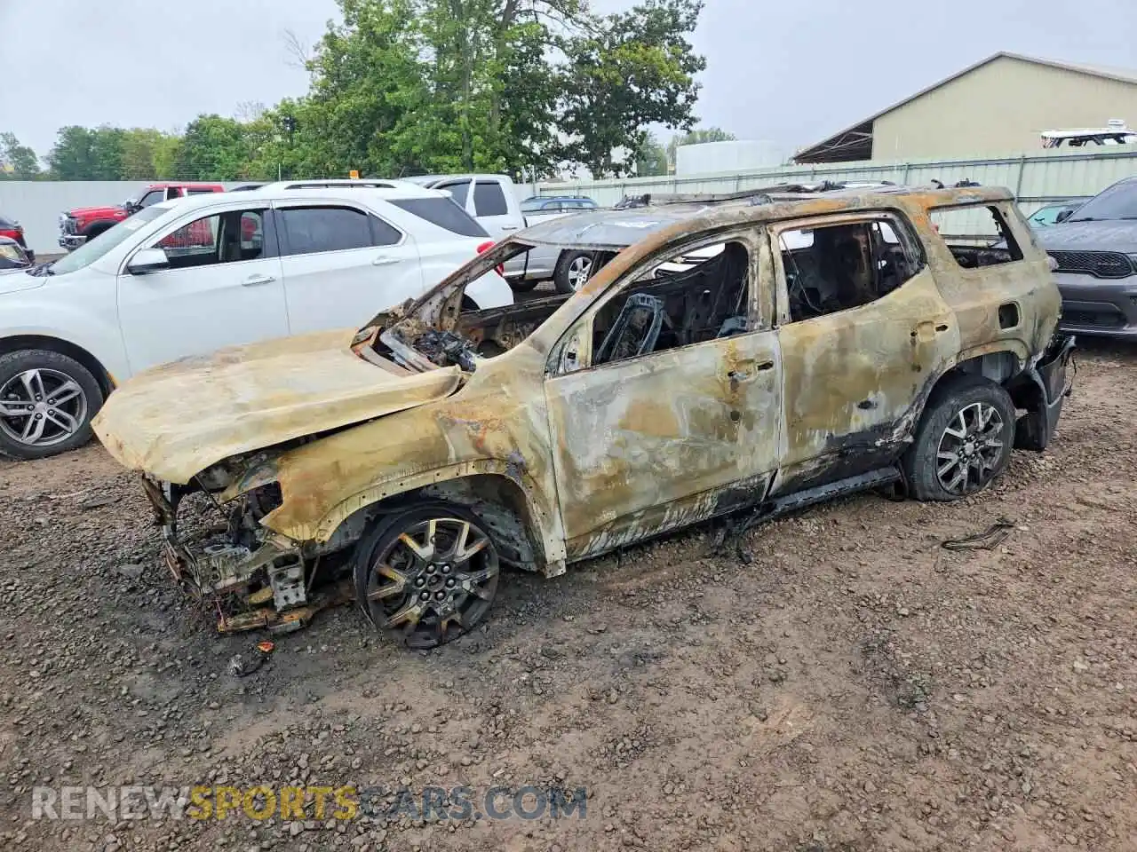 1 Photograph of a damaged car 1GKKNKLA1MZ114833 GMC ACADIA 2021